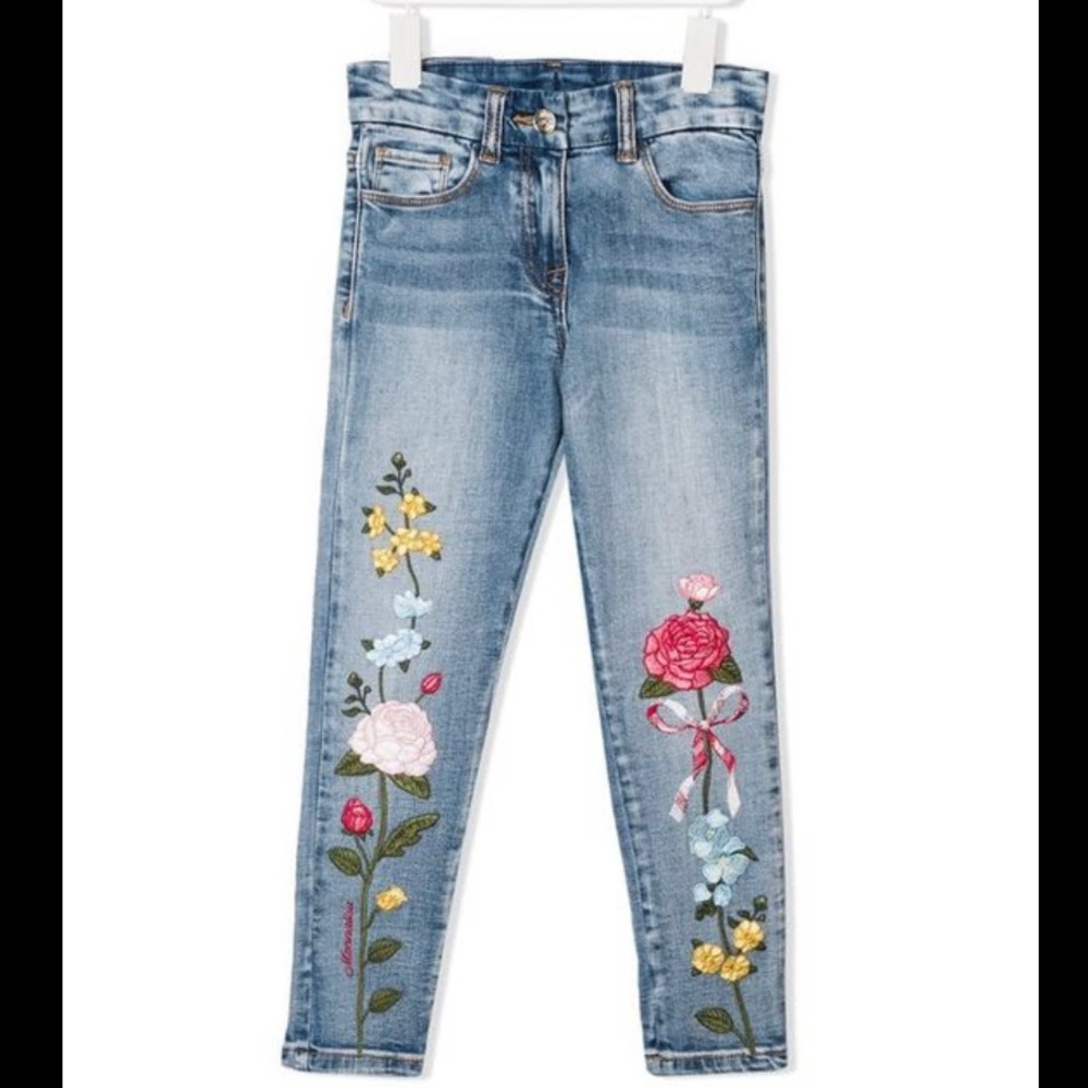 Monnalisa Embroidered Rose Jeans. Size 3 yrs.